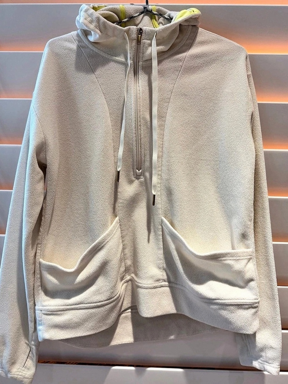 All in motion Oversized Half-Zip Hoodie White Medium